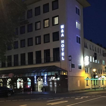 M&A Cityhotel Хильдесхайм Экстерьер фото