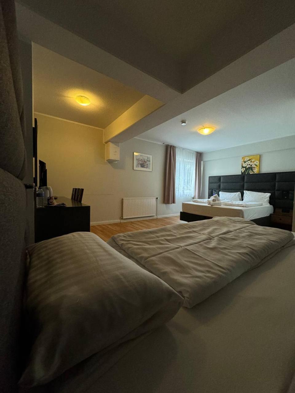 M&A Cityhotel Хильдесхайм Экстерьер фото